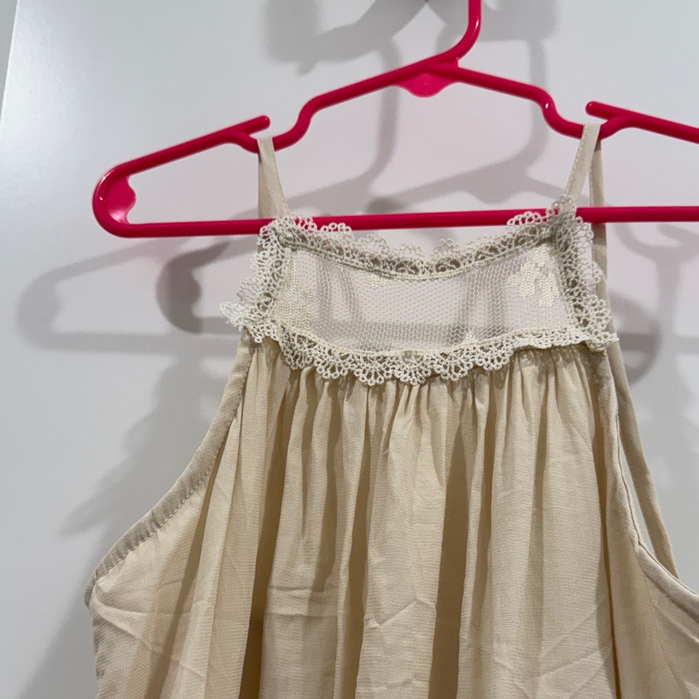 Cream Lace Tiered Dress - Picture 2 of 4